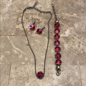 Sabika necklace, earrings, and bracelet